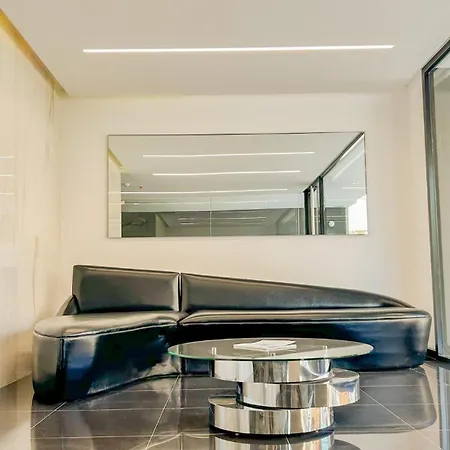 Neuquen Torre Eleganza Apartment Exterior photo